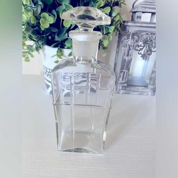 Art Deco Vintage Empty Glass large Perfume Scent Bottle - Picture 3 of 6